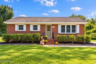 209 Diane Dr, Jacksonville, NC 28540 - Photo 1