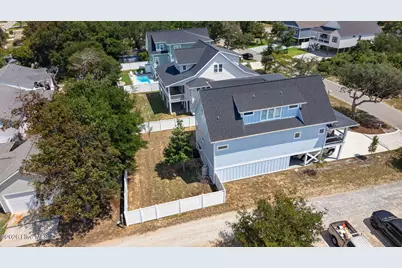 101 NE 64th Street, Oak Island, NC 28465 - Photo 6