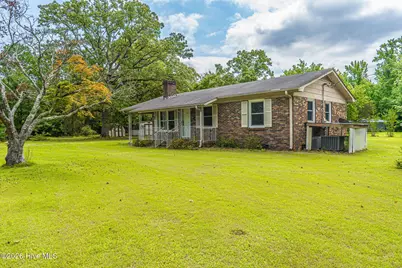 190 Morgan Drive, Raeford, NC 28376 - Photo 2