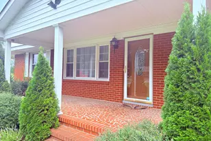 201 Forest Dr, La Grange, NC 28551 - Photo 4