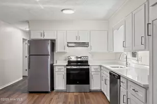 42 N Sixth St, Clarkton, NC 28433 - Photo 10