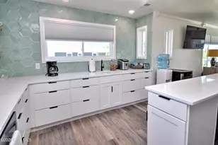 100 E 2nd St, Ocean Isle Beach, NC 28469 - Photo 18