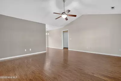 321 Rose Bud Lane, Holly Ridge, NC 28445 - Photo 4
