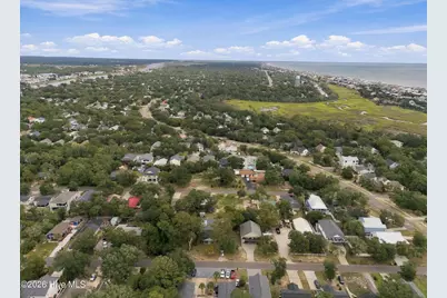 107 NE 20th Street, Oak Island, NC 28465 - Photo 12