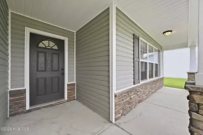 104 Cavalier Drive, Jacksonville, NC 28546 - Photo 8