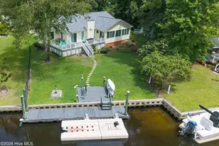 109 Commander Cir, New Bern, NC 28562 - Photo 1