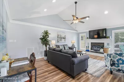 109 Commander Circle, New Bern, NC 28562 - Photo 8