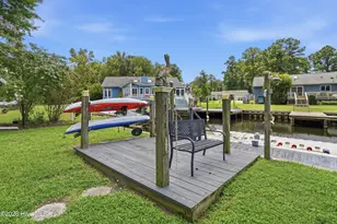 109 Commander Cir, New Bern, NC 28562 - Photo 36