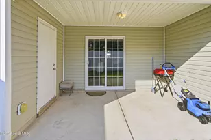 121 W Murrow Ln, Jacksonville, NC 28546 - Photo 38