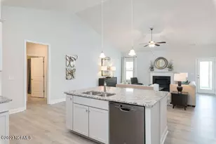 6317 Gondolier Dr, New Bern, NC 28560 - Photo 12