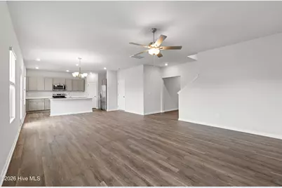 101 N Squires Run Lane, Richlands, NC 28574 - Photo 8
