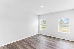 201 Hamlet Ct, Richlands, NC 28574 - Photo 20