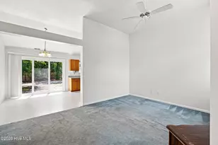 6318 Standsberry Ln, Wilmington, NC 28412 - Photo 4