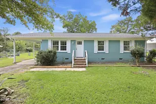 1321 Hunters Rd, New Bern, NC 28562 - Photo 2