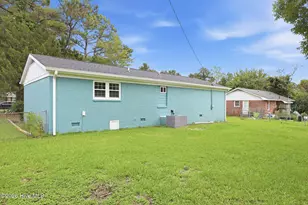 1321 Hunters Rd, New Bern, NC 28562 - Photo 32