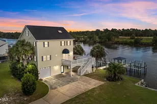850 Sea Gate Dr, Newport, NC 28570 - Photo 1