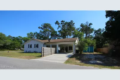 113 NE 57th Street, Oak Island, NC 28465 - Photo 4