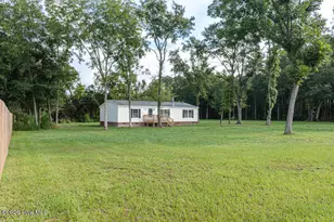 1120 Zion Hill Church Rd, Bladenboro, NC 28320 - Photo 2