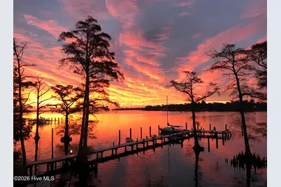 9 Gardner Point Drive #9, Elizabeth City, NC 27909 - Photo 2