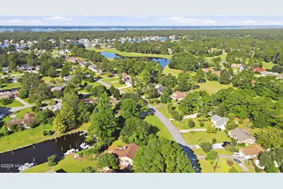 1304 Pelican Drive, New Bern, NC 28560 - Photo 10