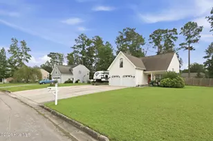 413 Lafitte Way, New Bern, NC 28560 - Photo 36