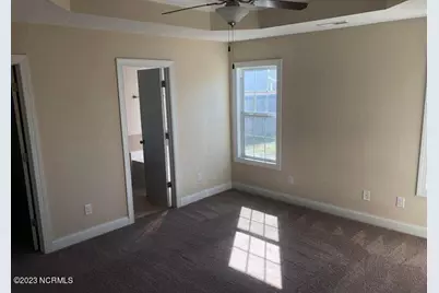 608 Carat Court, Jacksonville, NC 28546 - Photo 4