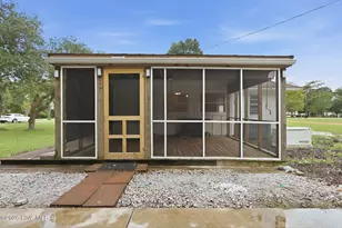 303 Cape Lookout Dr, Harkers Island, NC 28531 - Photo 26