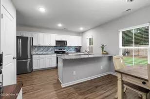 825 Usher Ave, Shallotte, NC 28470 - Photo 6