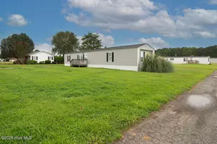 1506 Halltown Rd, Jacksonville, NC 28546 - Photo 2