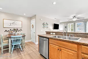 1617 Mackerel Ln, Carolina Beach, NC 28428 - Photo 16