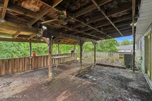 102 Royal Dr, Jacksonville, NC 28546 - Photo 24