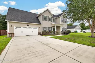 129 Prelude Dr, Richlands, NC 28574 - Photo 2