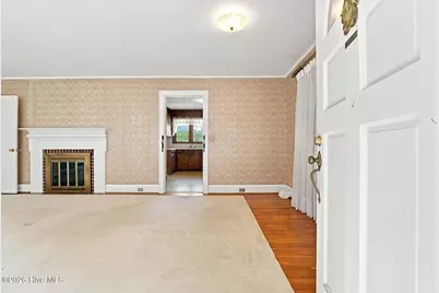 200 Madison Avenue, Hamlet, NC 28345 - Photo 6
