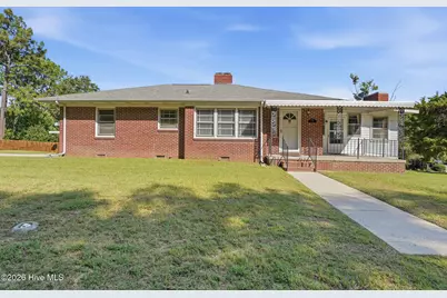 200 Madison Avenue, Hamlet, NC 28345 - Photo 1