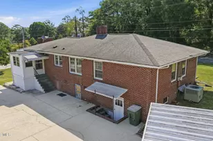 200 Madison Ave, Hamlet, NC 28345 - Photo 52