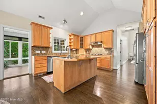 608 Pamlico River Dr, Washington, NC 27889 - Photo 16