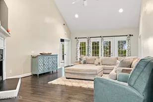 608 Pamlico River Dr, Washington, NC 27889 - Photo 6