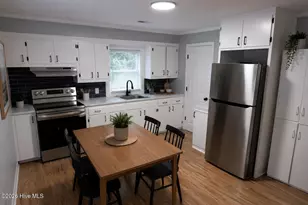 3625 S Walnut St, Farmville, NC 27828 - Photo 14