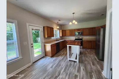 511 Sunset Strip, Jacksonville, NC 28540 - Photo 8