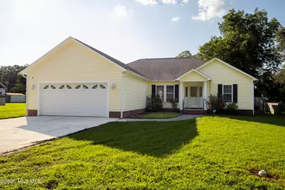 103 N Academy Street, Richlands, NC 28574 - Photo 1