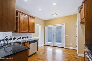 400 Cedar Lake Ln, Clinton, NC 28328 - Photo 10