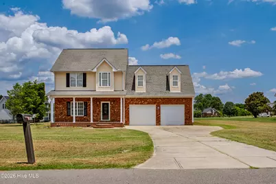 400 Cedar Lake Lane, Clinton, NC 28328 - Photo 1