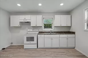 301 Montgomery Ave, Wilmington, NC 28405 - Photo 10