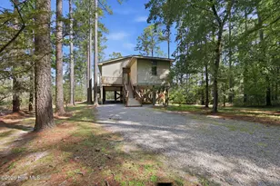 931 Schrams Beach Rd, Belhaven, NC 27810 - Photo 1