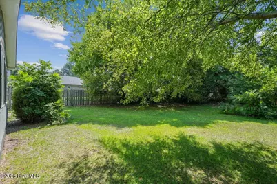 204 E Branch Street, Benson, NC 27504 - Photo 32