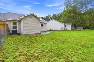 125 Live Oak Ct, Piney Green, NC 28544 - Photo 28