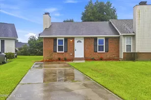 125 Live Oak Ct, Piney Green, NC 28544 - Photo 4