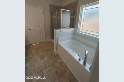 915 Port Royal Court, New Bern, NC 28560 - Photo 12