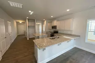 915 Port Royal Ct, New Bern, NC 28560 - Photo 6