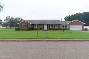 222 Sunset Dr, Hertford, NC 27944 - Photo 1